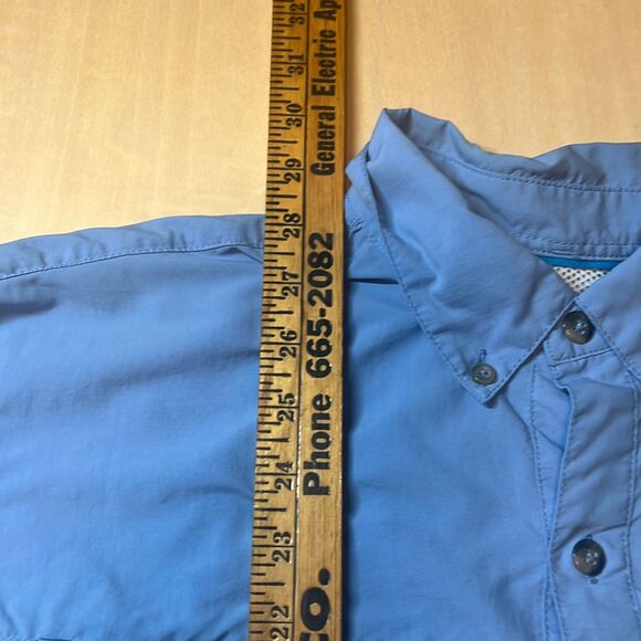 Magellan Fishing Shirt Mens Small Lightweight Sportswear Pockets Button Front Bl - Picture 3 of 6